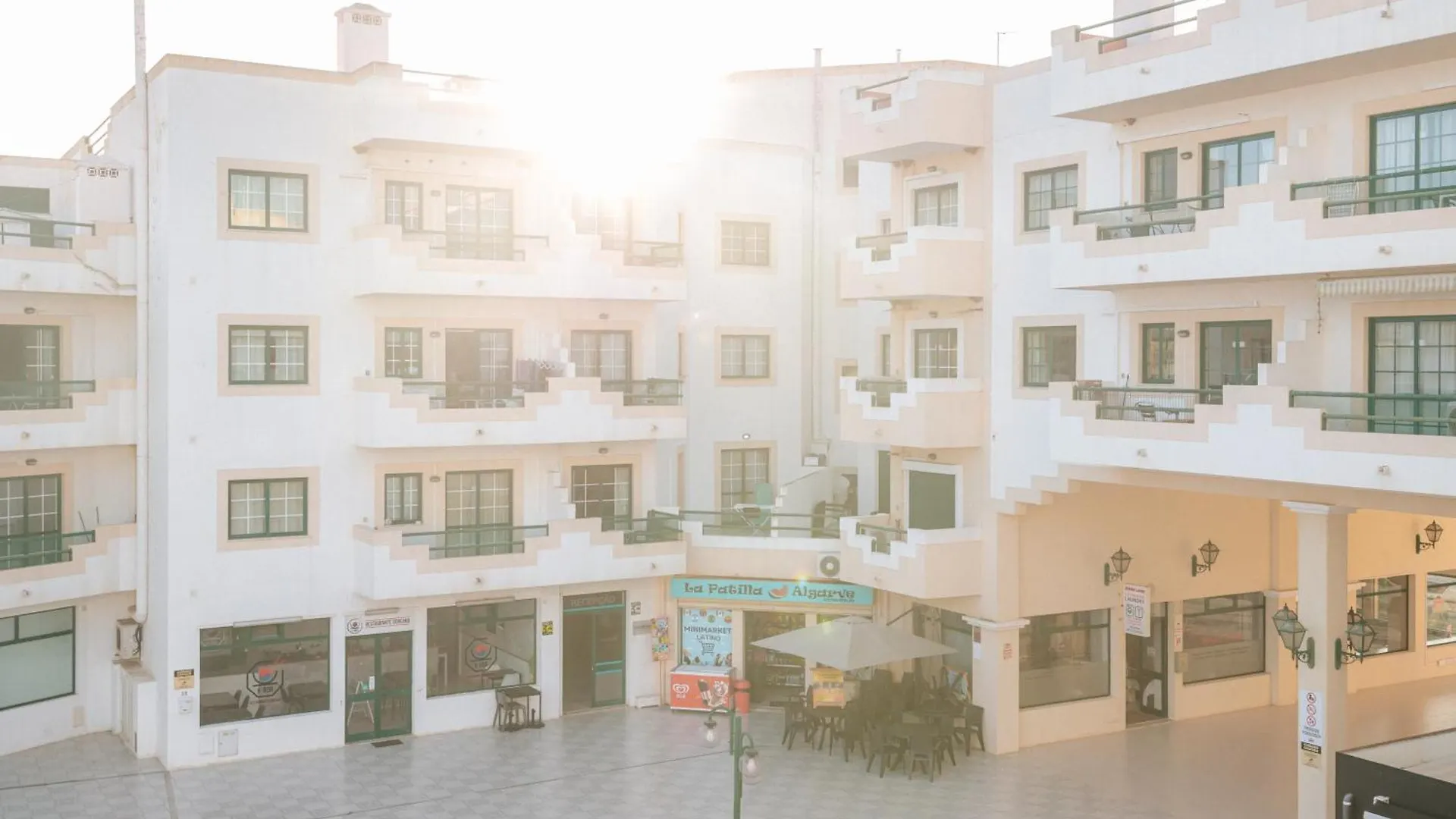 Mafalda'S Alvor Apartment By Mycelia Portugal